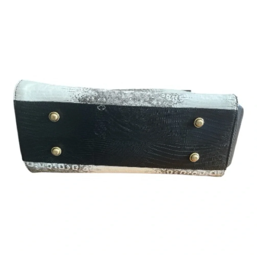 Brahmin Oxford Flap Natural Bernini Black/White Embossed Leather Crossbody Bag